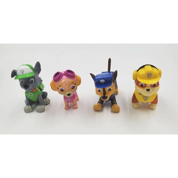 Spin Master Paw Patrol Figure Lot Of 4 Chase Rubble Rocky Skye - Picture 1 of 9